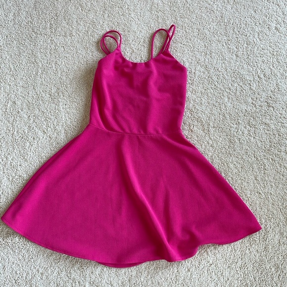 Dress - Picture 1 of 5